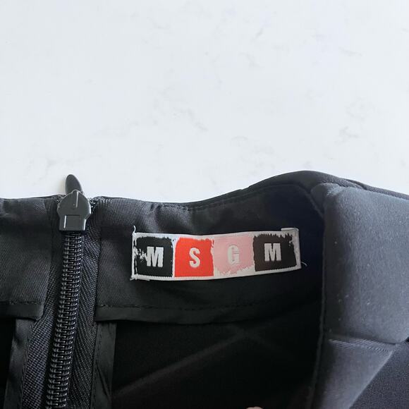 MSGM 3/4 Sleeve Neoprene Cropped Quilted Top Black Women's Size 40/S - Picture 6 of 9